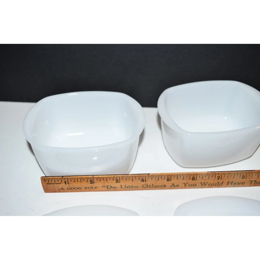 Vtg Fire King Milk Glass Refrigerator Bowls Dishes w/ Lids Set of 2